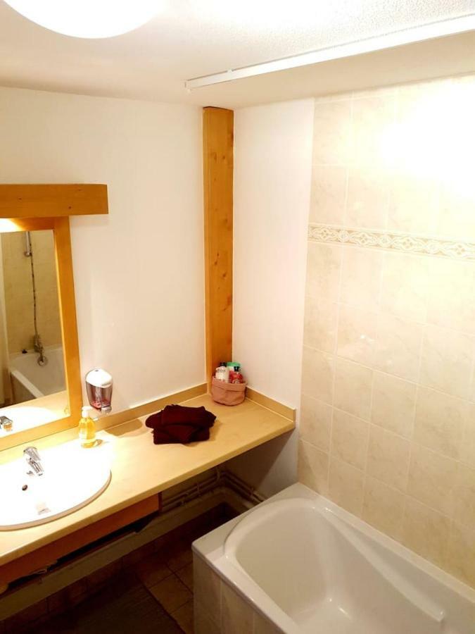 Studio Dans Residence De Tourisme*** Giez Exterior foto